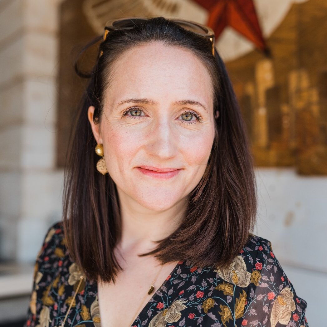 Sarah Lang